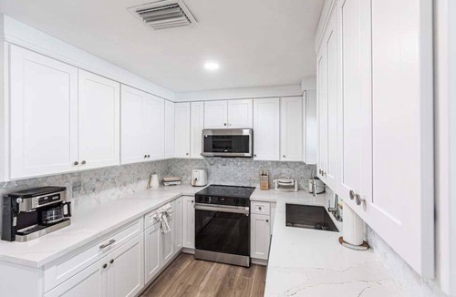 Marco Island House | Exquisite home with private pool, washer & dryer, and internet