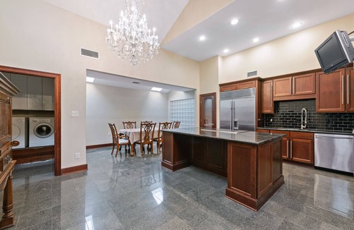 Clodine House | Exquisite house with loft.