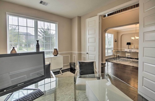 Katy House | Exquisite Katy Retreat w/ Yard + Theater Room!