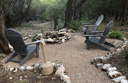 Leon Junction Cabin | Exquisite lakeside views in a tranquill, quiet setting!