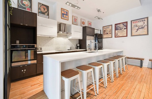 Old Montreal Apartment | EXQUISITE LOFT SUPER CENTRAL OLD MONTREAL