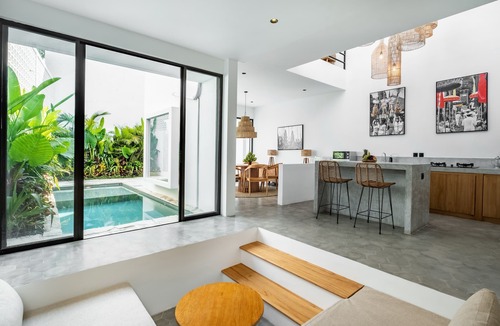Padonan Villa | Exquisite Modern 2BR Private Pool Villa in Canggu