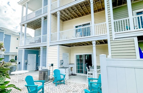 Atlantic Beach House | Exquisite Ocean-View Villa – Steps to Beach & Pool