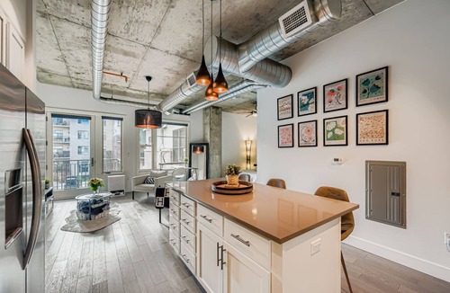 Central Boulder Condo | Exquisite Peloton Studio w/Large Balcony