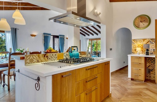 La Sabatera Villa | Exquisite Private Villa ~ Heated Pool ~ 3 bedrooms, 3 bathrooms ~ MORAIRA