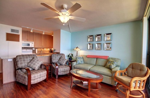 Kihei Condo | Exquisite Renovated Beachfront Haven - Experience Sugar Beach #329