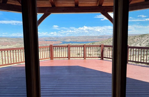 Alcova House | Exquisite Timberframe Home Overlooking Alcova Lake.