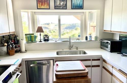 Loma Alta House | Exquisite View of Carlsbad! Secluded, Quiet, Well Equipped, Immaculate, 31 Days