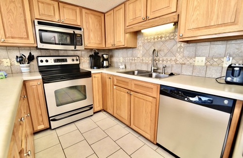 Orange Beach Condo | Exquisite View of Gulf & Pass, Sleeps 10!