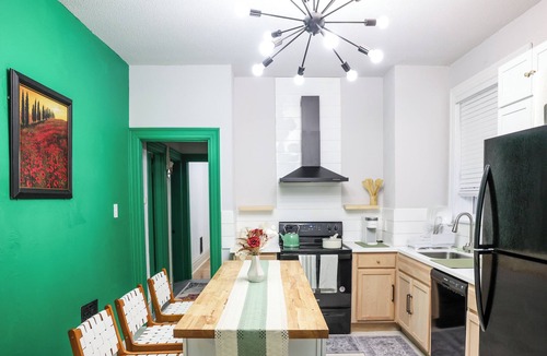 Tower Grove East House | Exqusite Emerald
