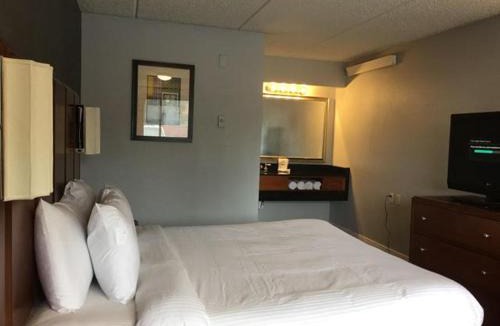 Deer Valley Hotel | Extend-a-Suites Phoenix