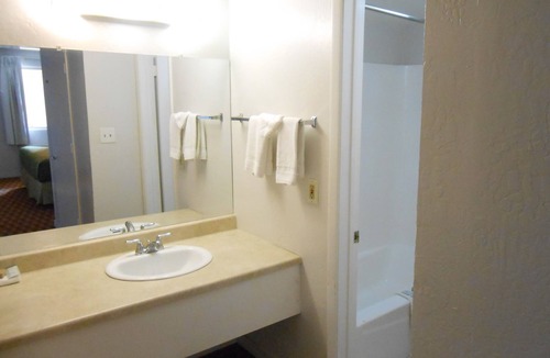 Deer Valley Hotel | Extend-a-Suites Phoenix