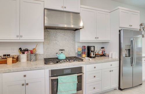 Platinum Triangle House | Extended Anaheim Stay: Near OCvibe & Disney!