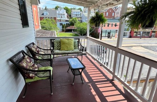 Brunswick Apartment | Extended Loft. Near AT, C&O, Harper`s Ferry