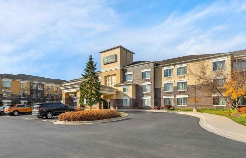 Lombard Hotel | Extended Stay America Select Suites - Chicago - Lombard - Oakbrook