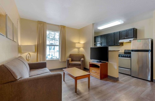 West Dundee Hotel | Extended Stay America Suites Chicago Elgin West Dundee