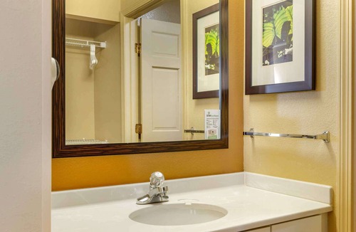 Westborough Hotel | Extended Stay America Suites Boston Westborough Computer Dr