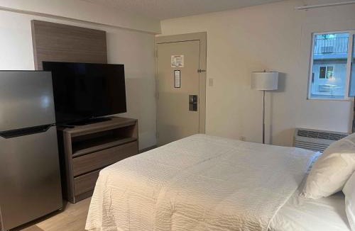 Sterling Hotel | Extended Stay America Select Suites - Sterling