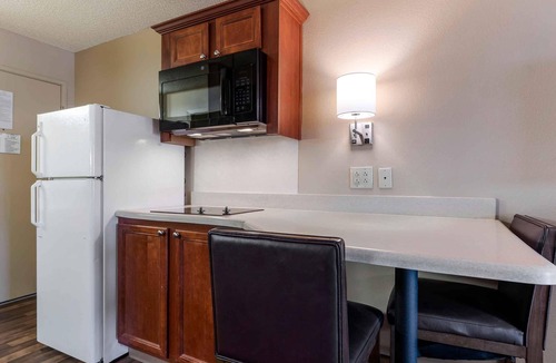 Richardson Hotel | Extended Stay America Select Suites - Dallas - Richardson
