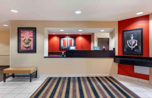 O'Fallon Hotel | Extended Stay America Select Suites - St Louis - O' Fallon, IL