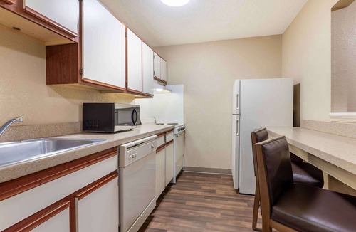 Cordova Hotel | Extended Stay America Select Suites Memphis Cordova