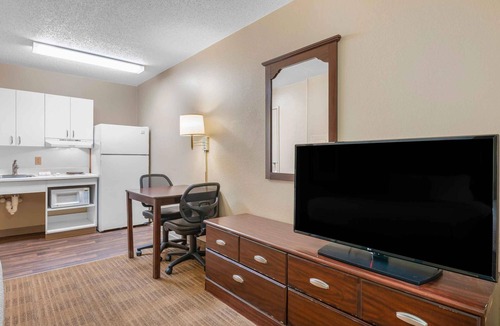 North San Antonio - SAT Hotel | Extended Stay America Suites San Antonio Airport