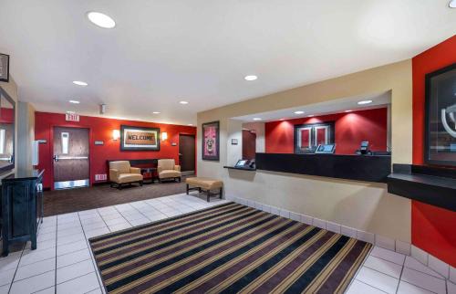 Champaign Hotel | Extended Stay America Suites - Champaign - Urbana