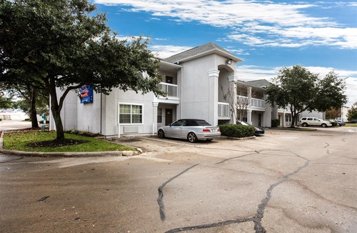 Westchase Hotel | Extended Stay America Suites - Houston - Westchase - Westheimer