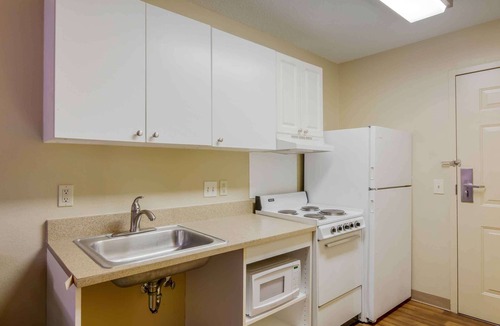 Dumbarton Hotel | Extended Stay America Suites Richmond W Broad St Glenside N