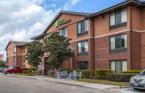Astrodome Hotel | Extended Stay America Suites - Houston - Med Ctr - NRG Park - Kirby