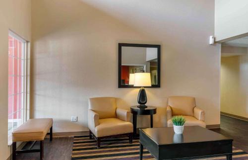 Plano Hotel | Extended Stay America Suites - Dallas - Plano Parkway