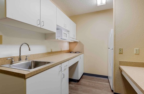 East Syracuse Hotel | Extended Stay America Suites Syracuse Dewitt