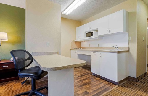 East Syracuse Hotel | Extended Stay America Suites Syracuse Dewitt