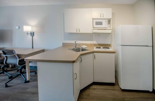 Airport Area Hotel | Extended Stay America Suites Orange County John Wayne Airprt