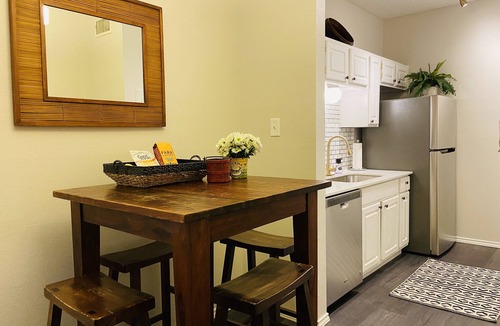 Village At Walnut Creek Apartment | Extended Stay ATX Condo Close to Everything! 🏙