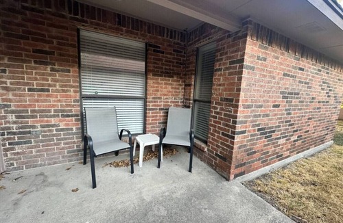 Northeast Carrollton House | *Extended Stay: Backyard, Garage, Fireplace*