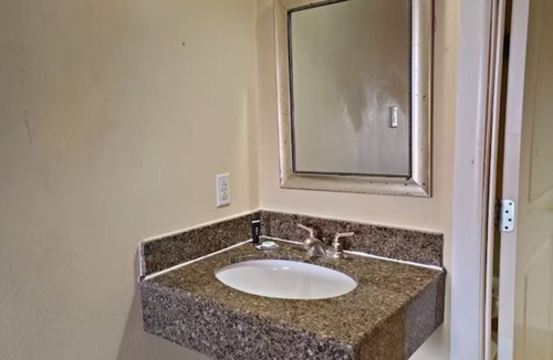 Gonzales Hotel | Extended Stay Comfort | Modern Haven w/Kitchenette | Free Parking