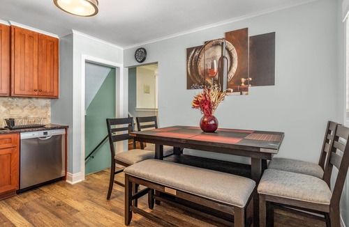 Downers Grove House | Extended Stay Downers Grove