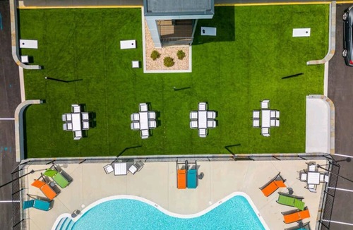 Diamond Hill Condo | Extended stay+Downtown+Parking+Pool+Pets