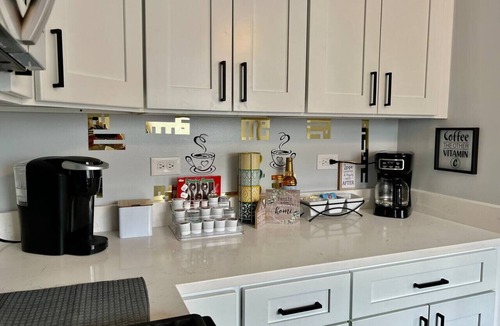 Crystal Lake House | Extended Stay Home 4BR Games Pet Friendly