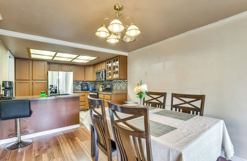 Aurora House | Extended Stay in Denver Area! Pet-Friendly Retreat