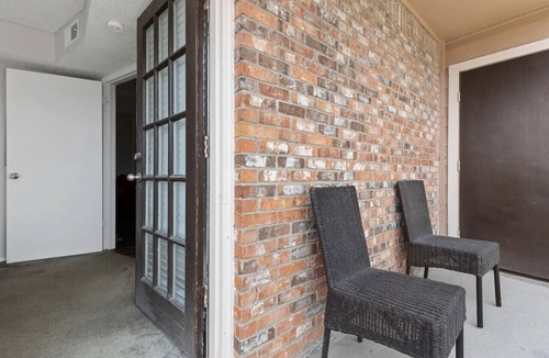 Park Central Apartment | EXTENDED STAY IN DFW- One Bedroom Apartment