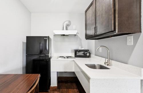 LaPlace Hotel | Extended Stay Laplace Inn