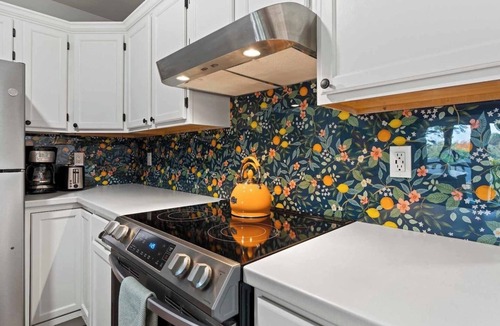 Richmond Apartment | Extended Stay - Park Place #1 - Stylish, Comfort, & Convenience, Just Like Home