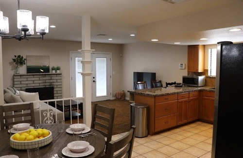 Spring Valley House | Extended stays in sunny Las Vegas!