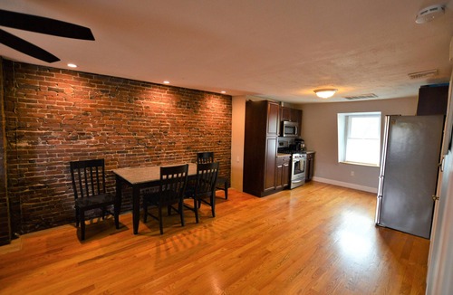 Central-Maverick Square - Paris Street Apartment | extended stays