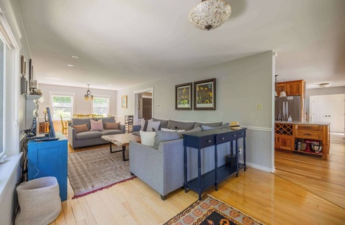 Frontenac House | Extensive private luxury property - sleeps 25