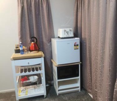 Hamilton House | Extra Large Room With Cozy Sofa & Tv