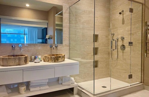 Downtown St. John's House | Extraordinary 2Br Downtown Suite