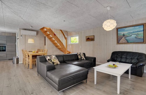 Skygge House | Extremely beautiful cottage with bright and friendly ambience.